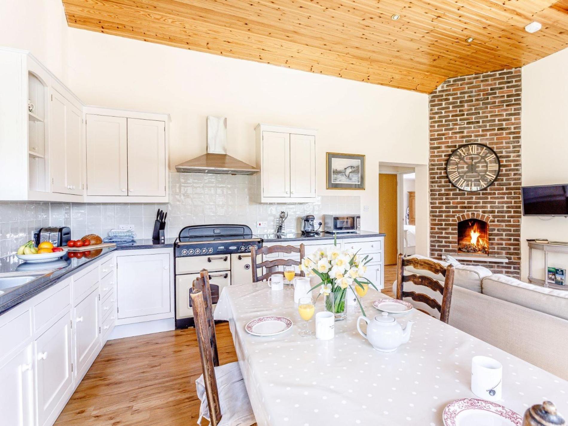 2 Bed In Dorchester 75243 Frampton  Exterior foto